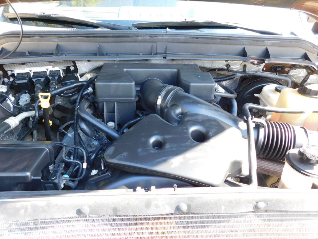 2011 Ford F-250 Image 18