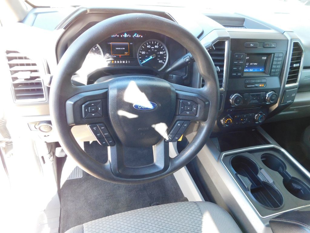 2017 Ford F-250 Image 9