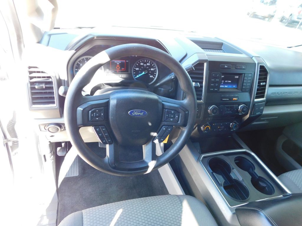 2017 Ford F-250 Image 10