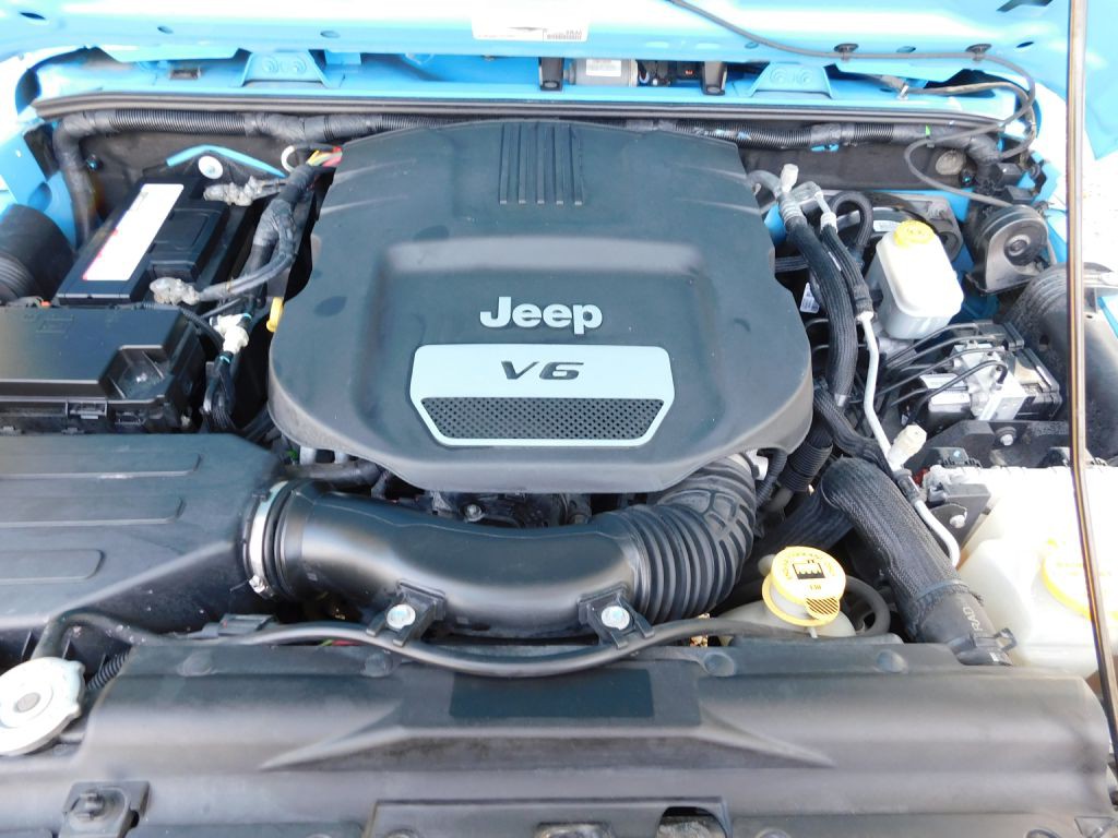 2017 Jeep Wrangler Image 17