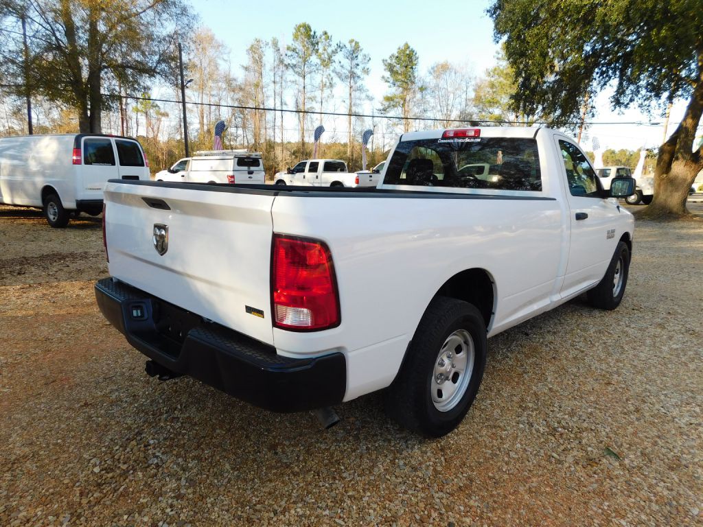 2017 RAM 1500 Image 5