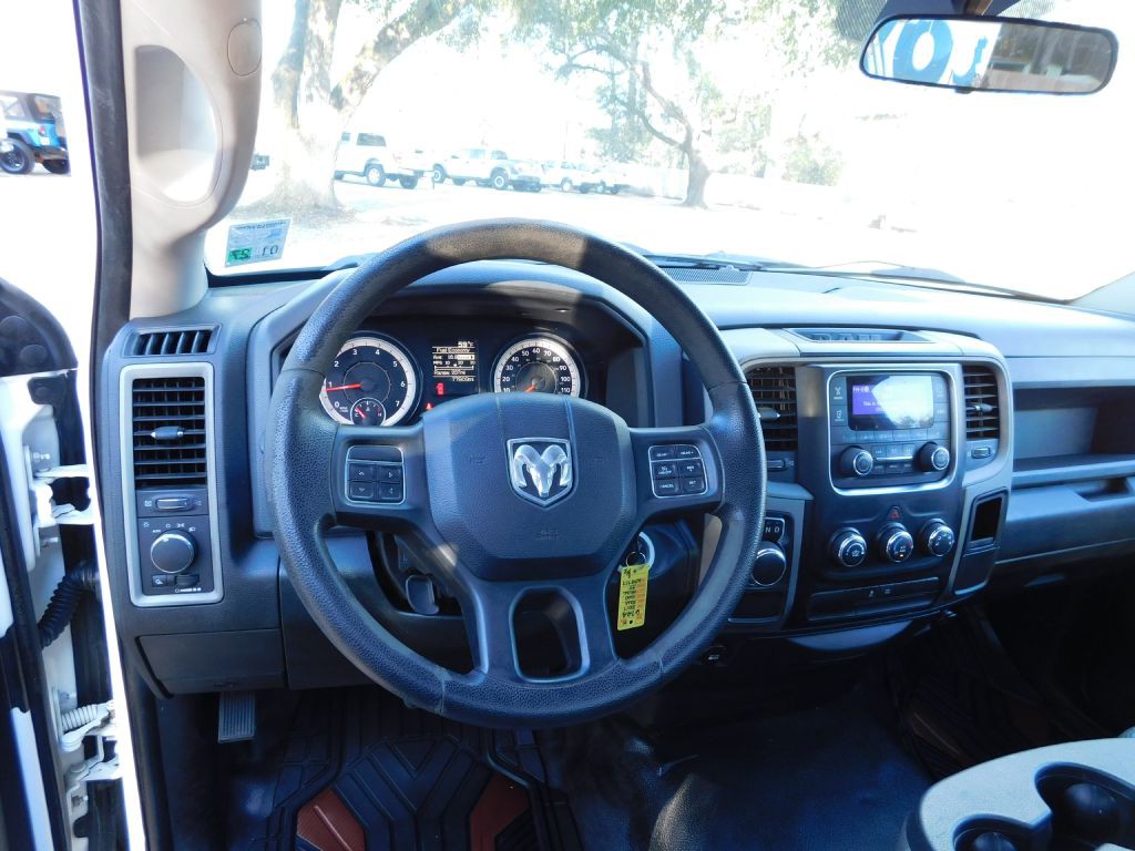 2017 RAM 1500 Image 9