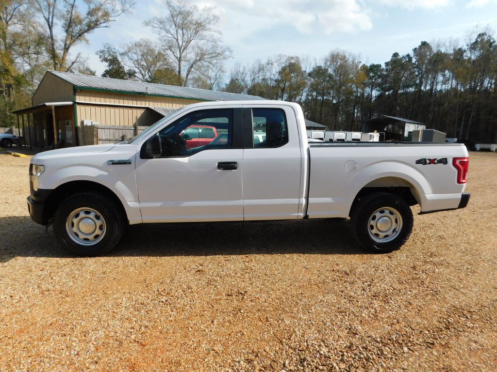 2017 Ford F-150 Image 2