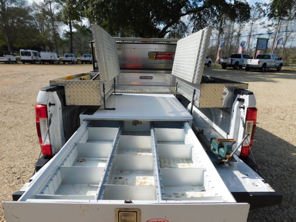 2017 Ford F-250 Image 9