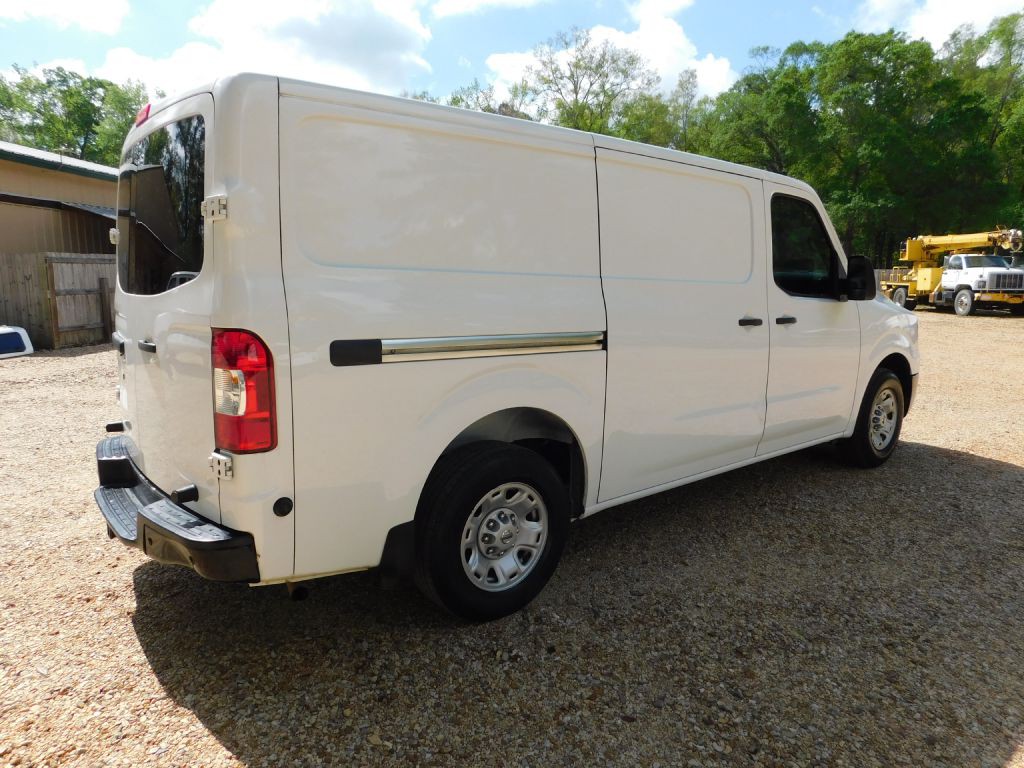 2018 Nissan NV Image 5