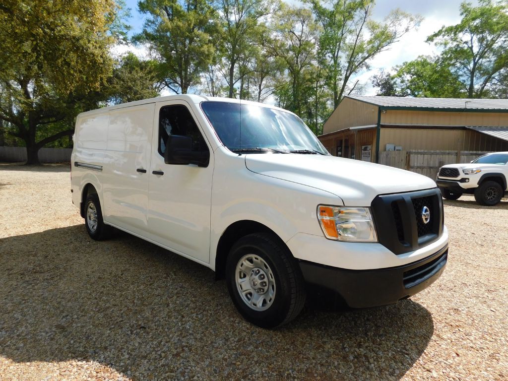2018 Nissan NV Image 7