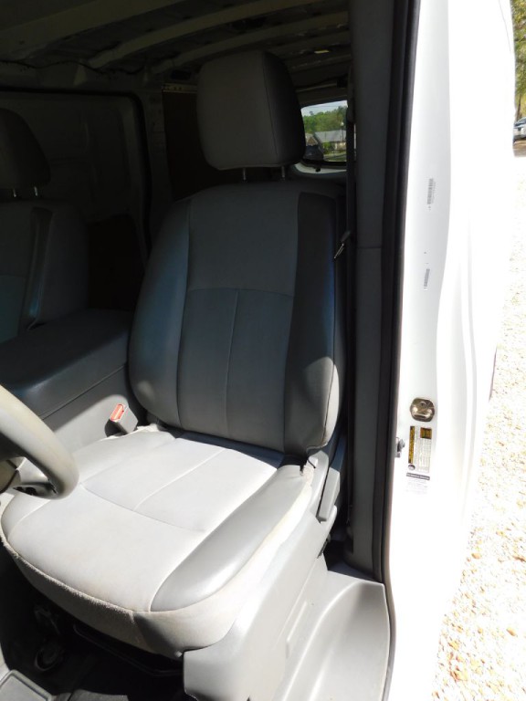 2018 Nissan NV Image 10