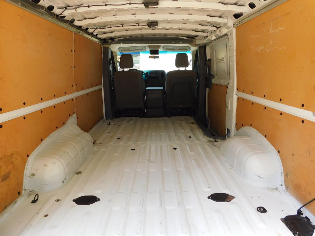 2018 Nissan NV Image 18