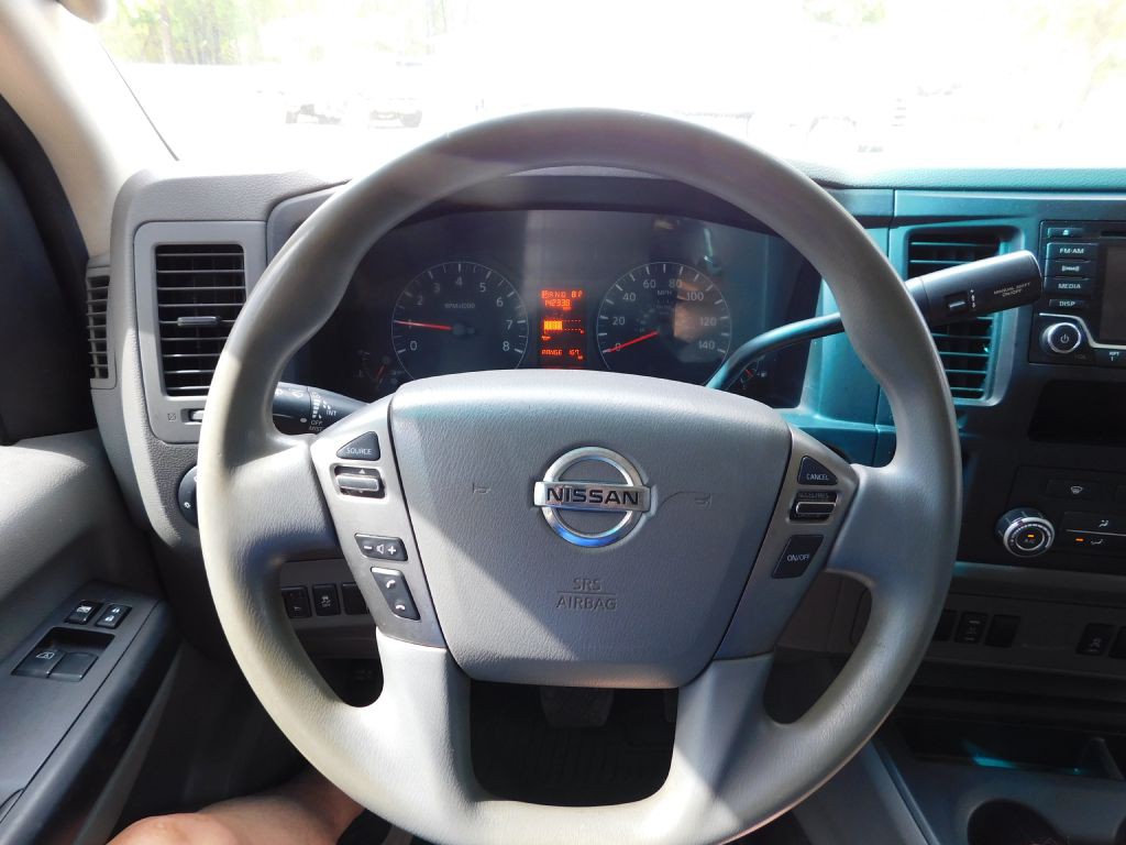 2018 Nissan NV Image 19