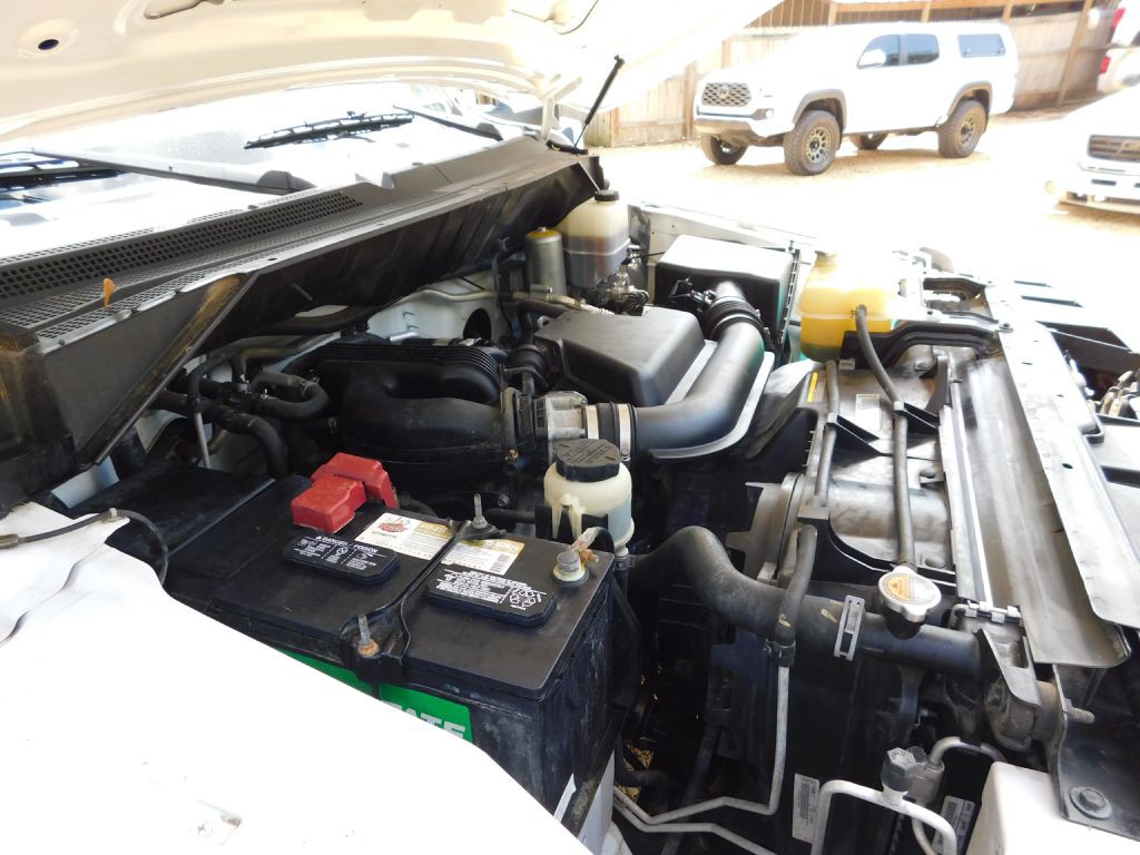 2018 Nissan NV Image 29