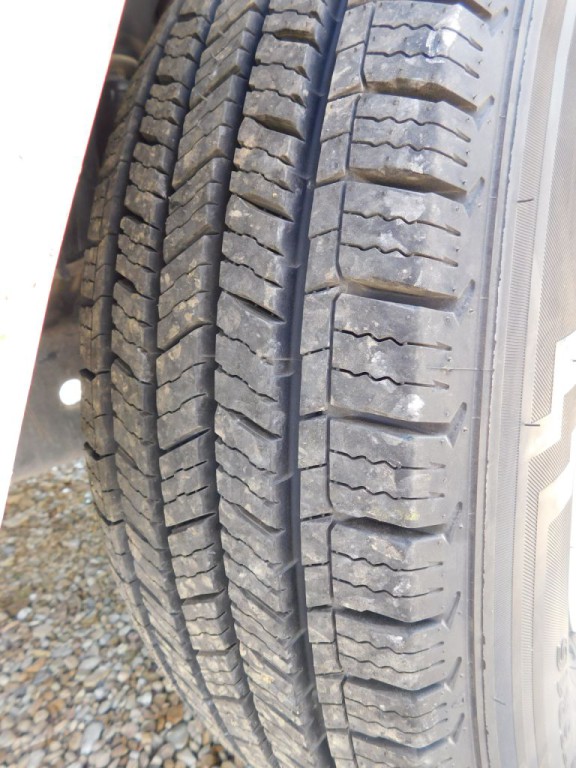 2013 Ford Econoline Image 22