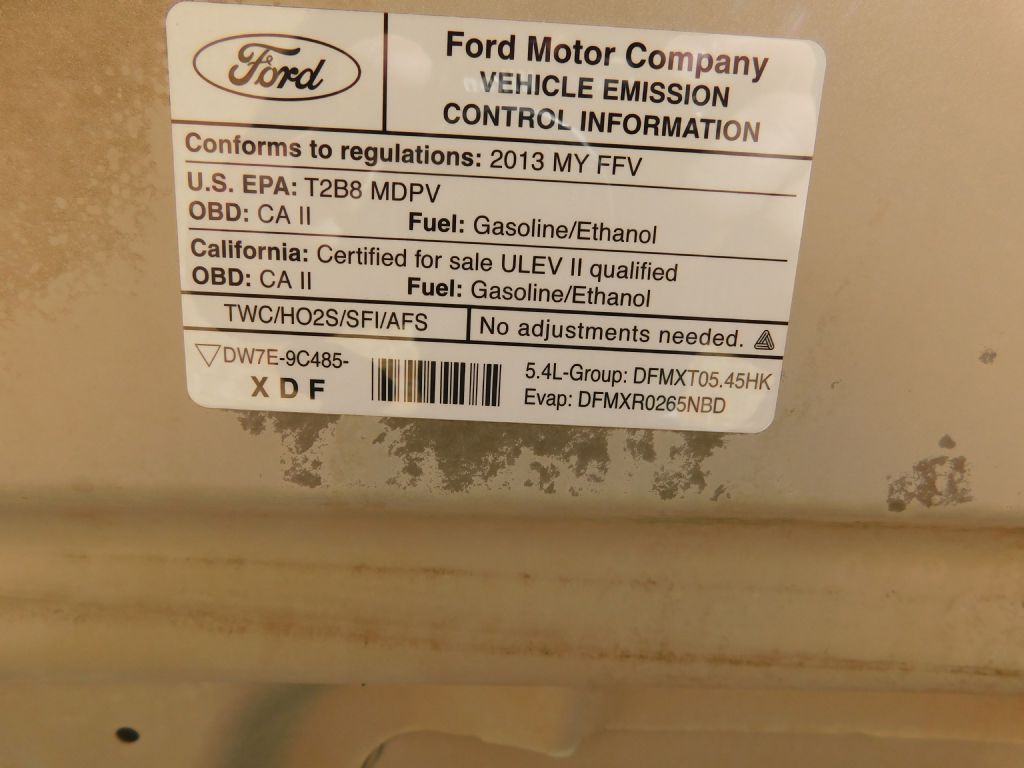 2013 Ford Econoline Image 25