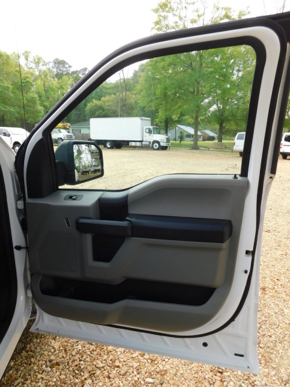 2015 Ford F-150 Image 17