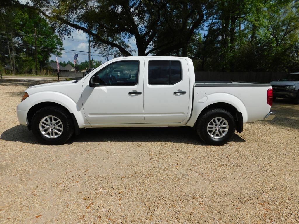 2019 Nissan Frontier Image 3