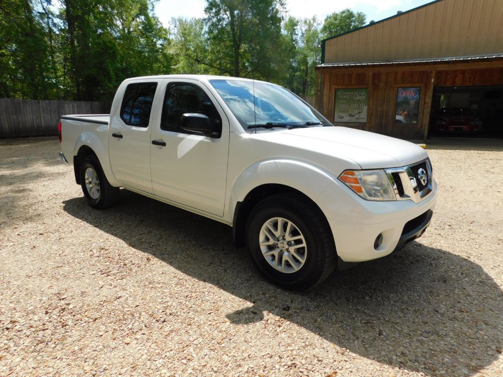 2019 Nissan Frontier Image 8