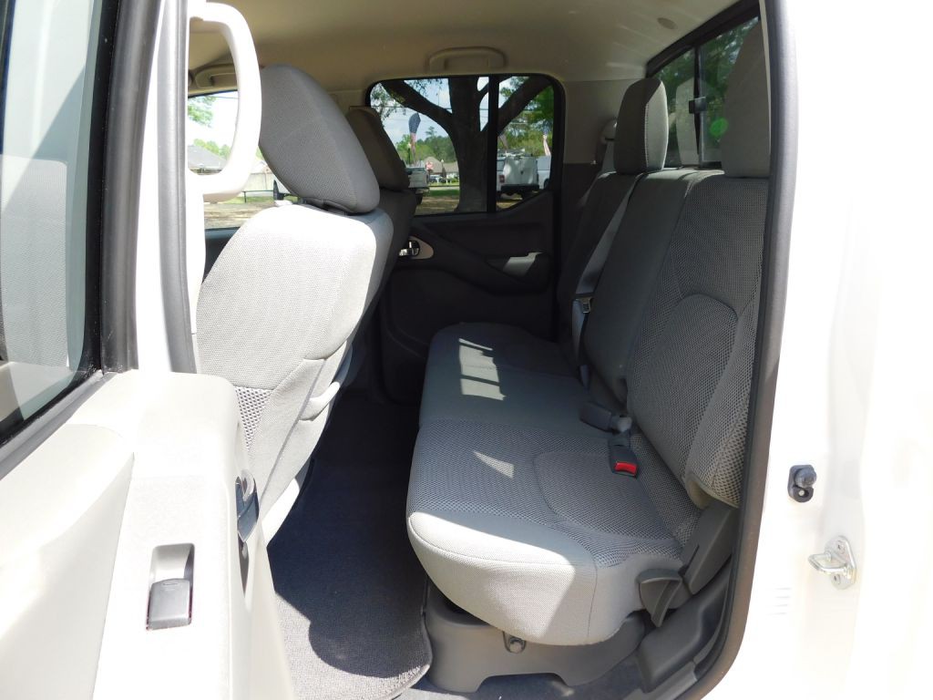 2019 Nissan Frontier Image 14