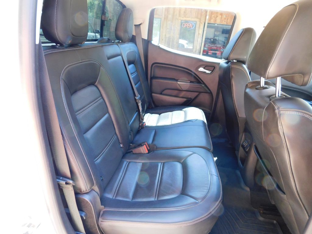 2018 GMC Canyon Image 16