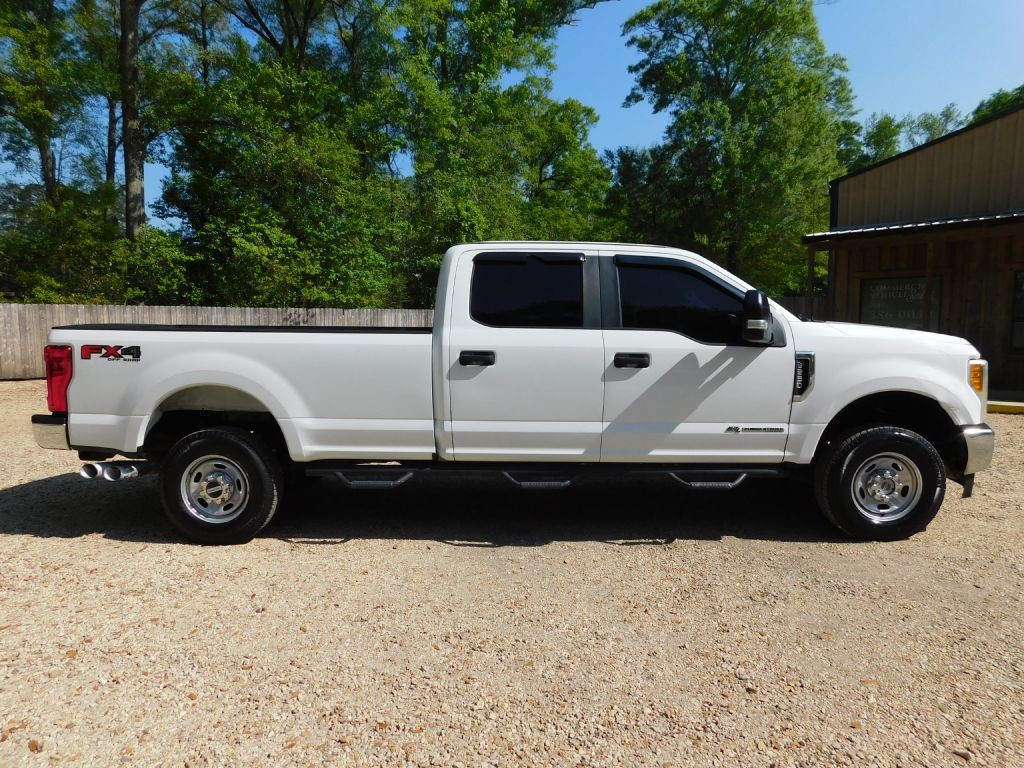 2017 Ford F-250 Image 6