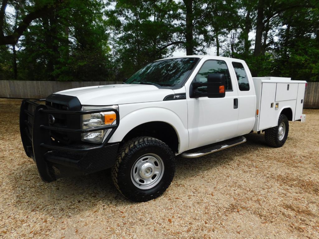 2016 Ford F-350 Image 1