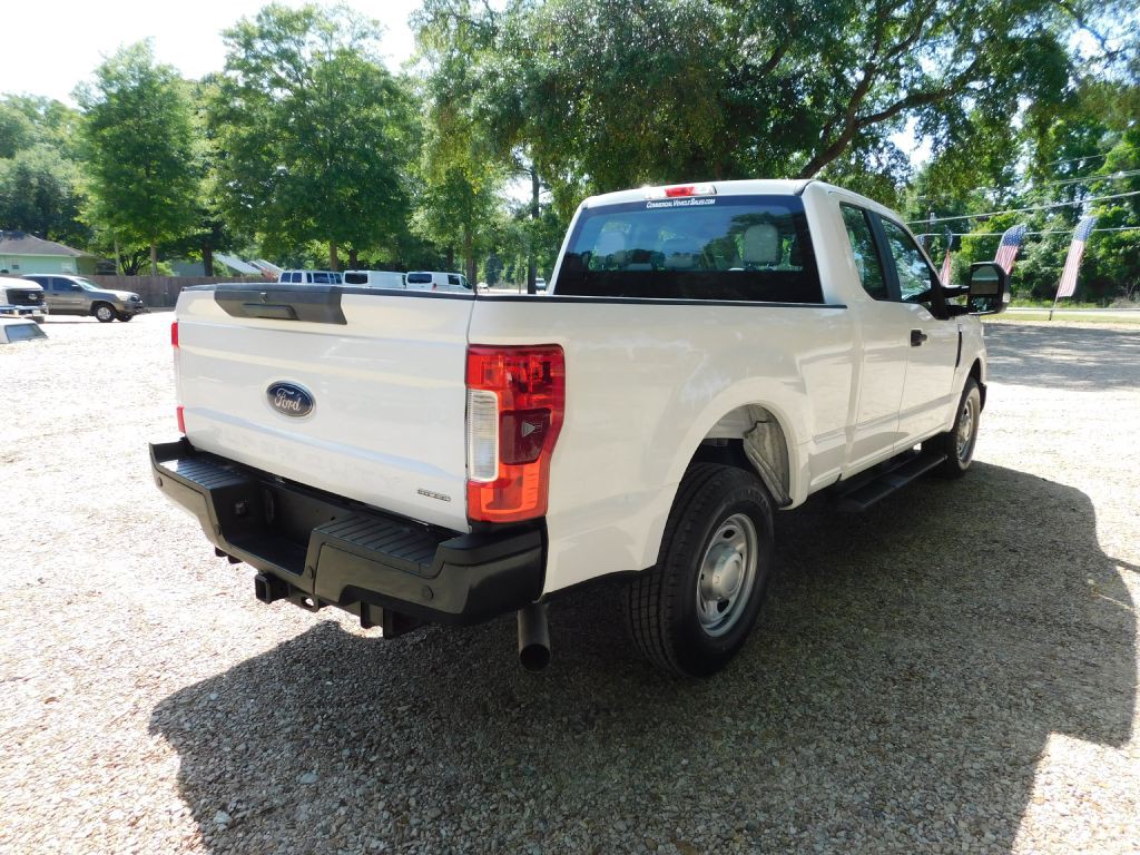 2017 Ford F-250 Image 5