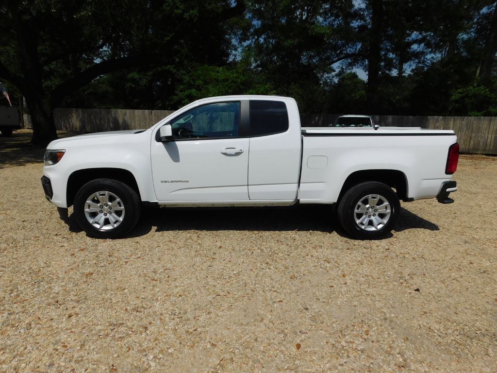 2022 Chevrolet Colorado Image 2