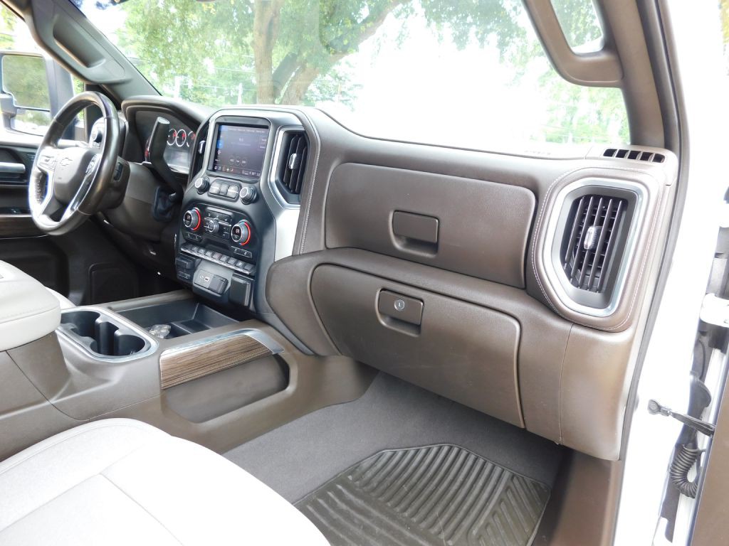 2022 Chevrolet Silverado 1500 Image 16