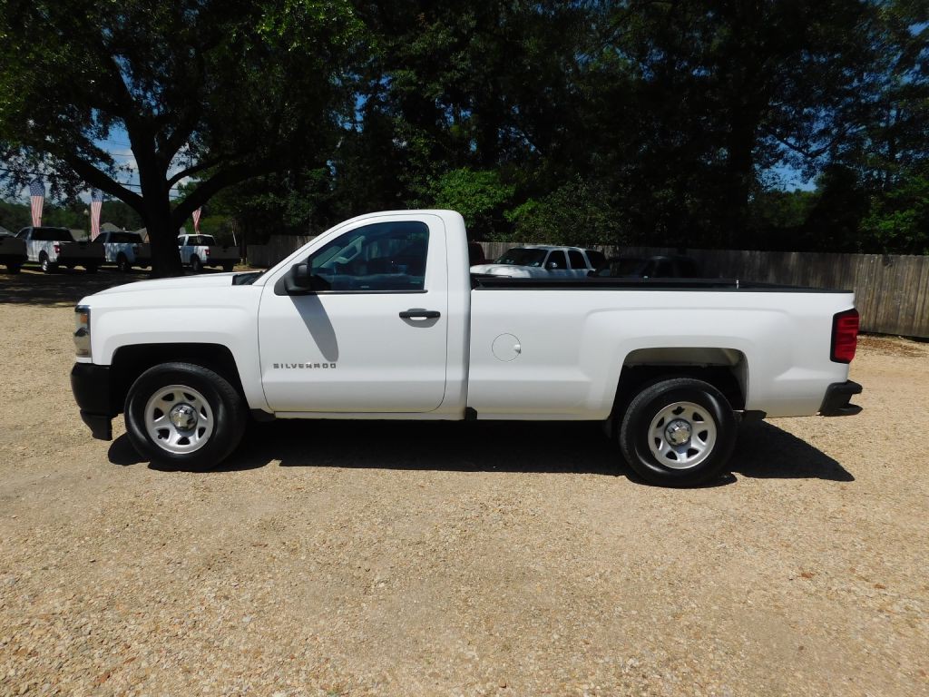 2016 Chevrolet Silverado 1500 Image 2