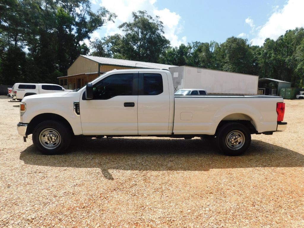 2021 Ford F-250 Image 2