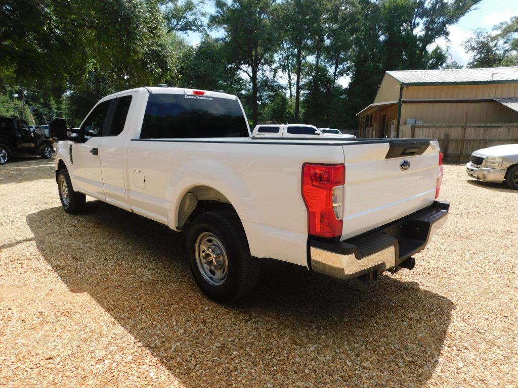 2021 Ford F-250 Image 3