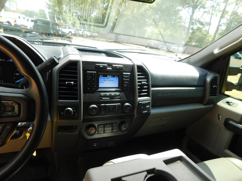 2021 Ford F-250 Image 12