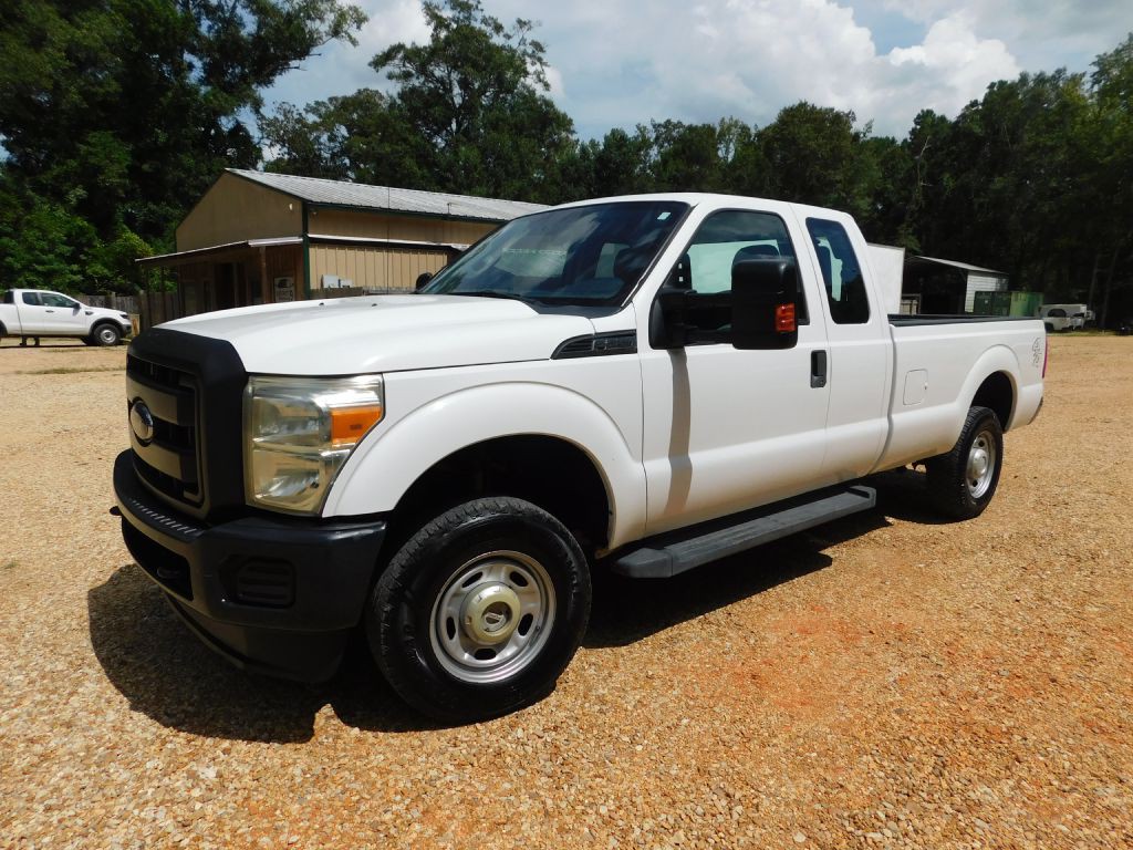 2016 Ford F-250 Image 1