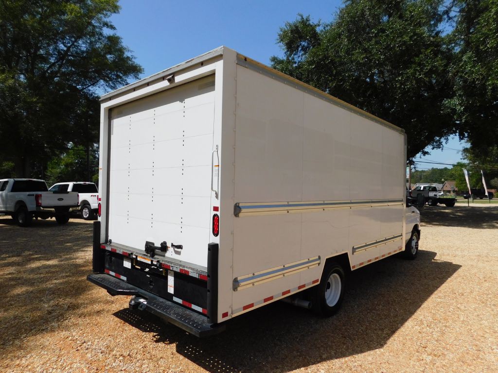 2023 Ford Econoline Image 5