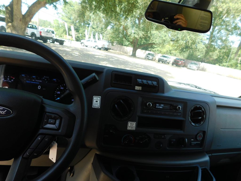 2023 Ford Econoline Image 15