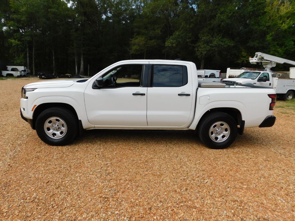 2022 Nissan Frontier Image 5