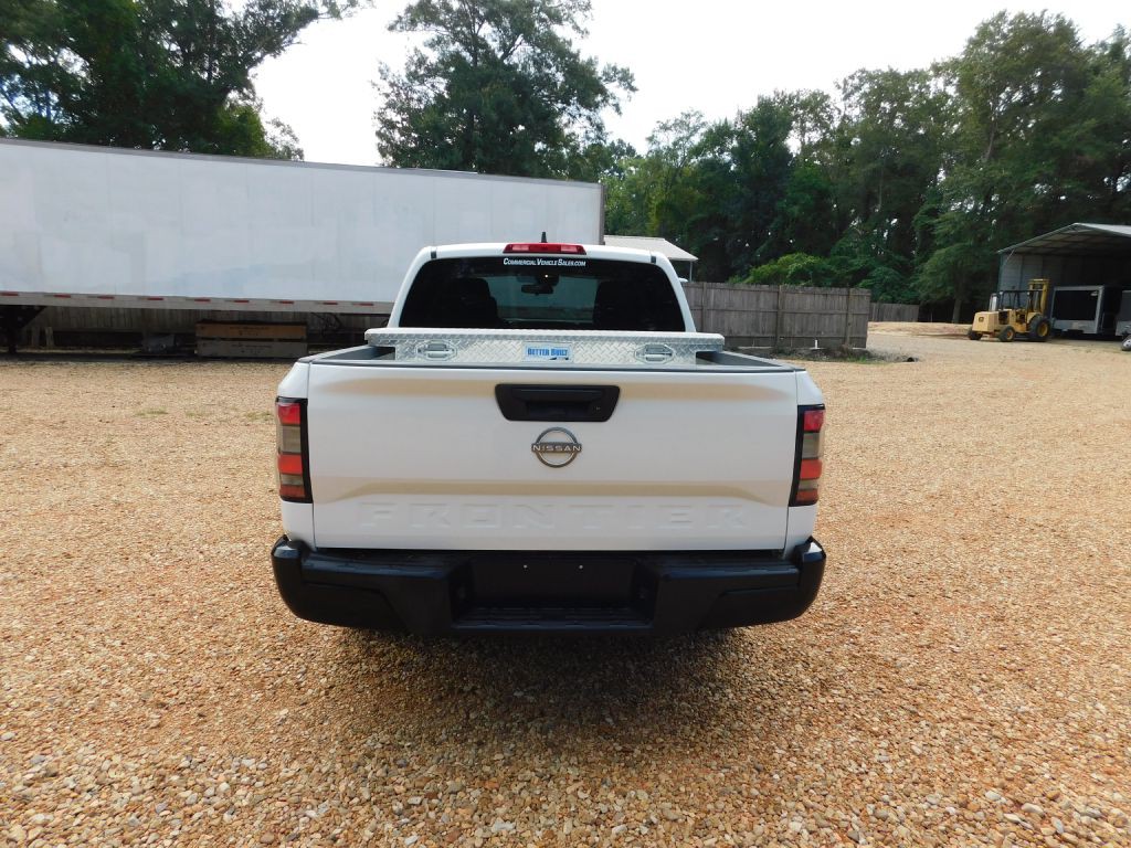 2022 Nissan Frontier Image 10