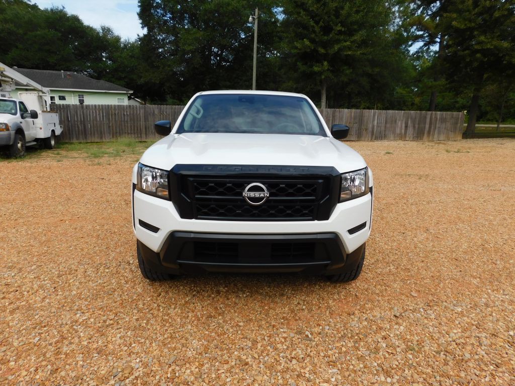 2022 Nissan Frontier Image 18