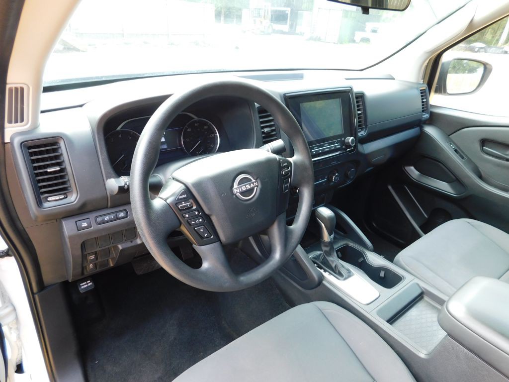 2022 Nissan Frontier Image 19