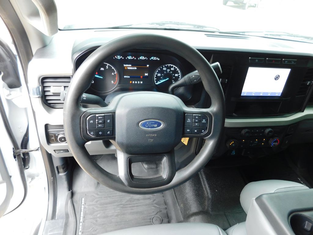 2023 Ford F-250 Image 11