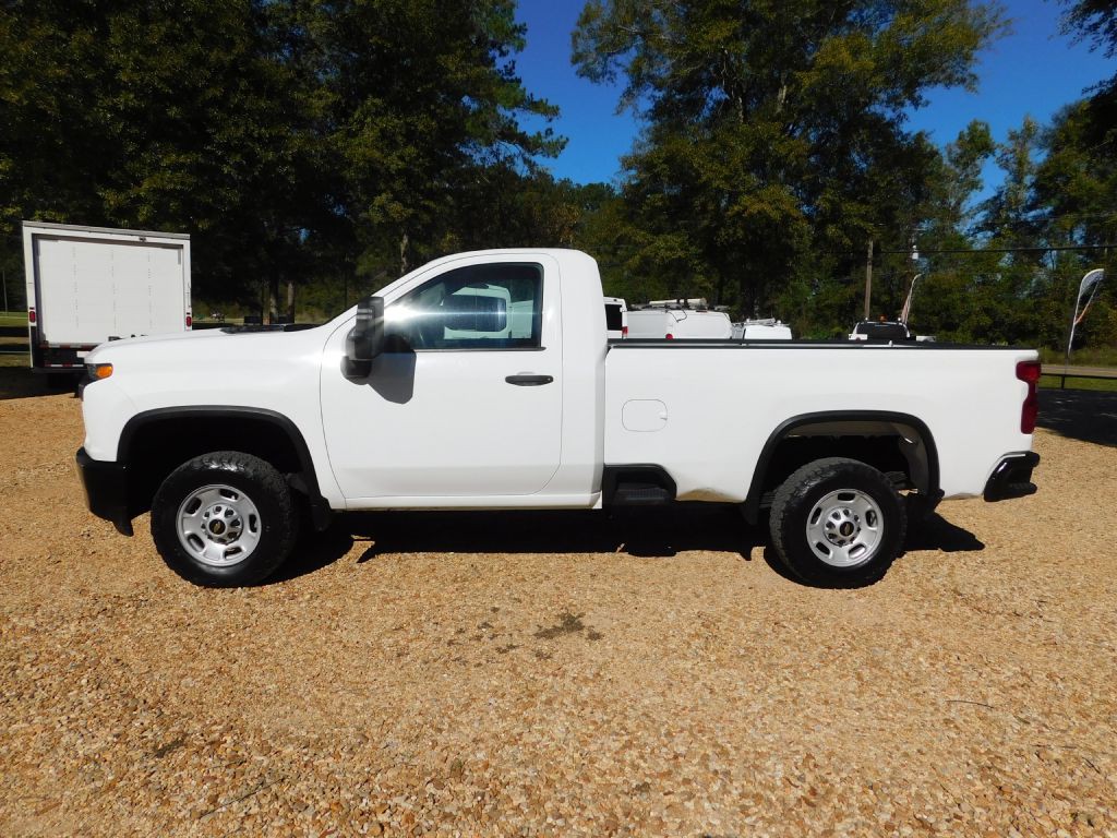 2022 Chevrolet Silverado 1500 Image 2