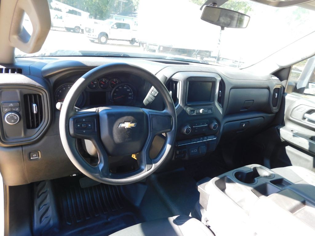 2022 Chevrolet Silverado 1500 Image 9