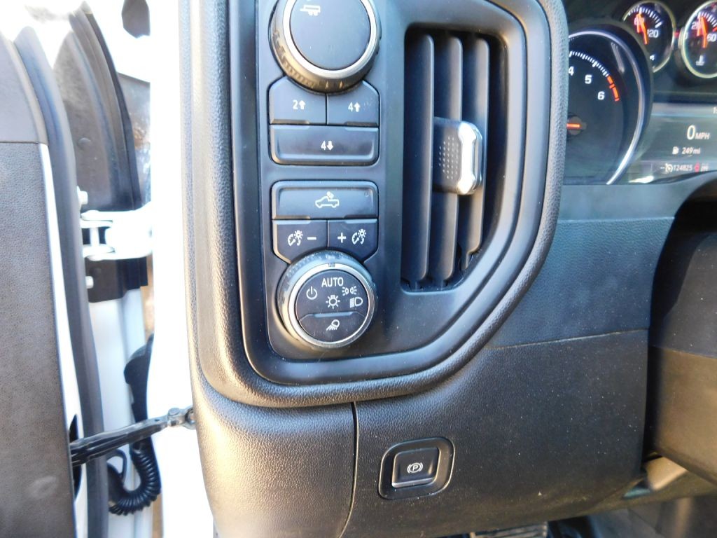 2022 Chevrolet Silverado 1500 Image 11