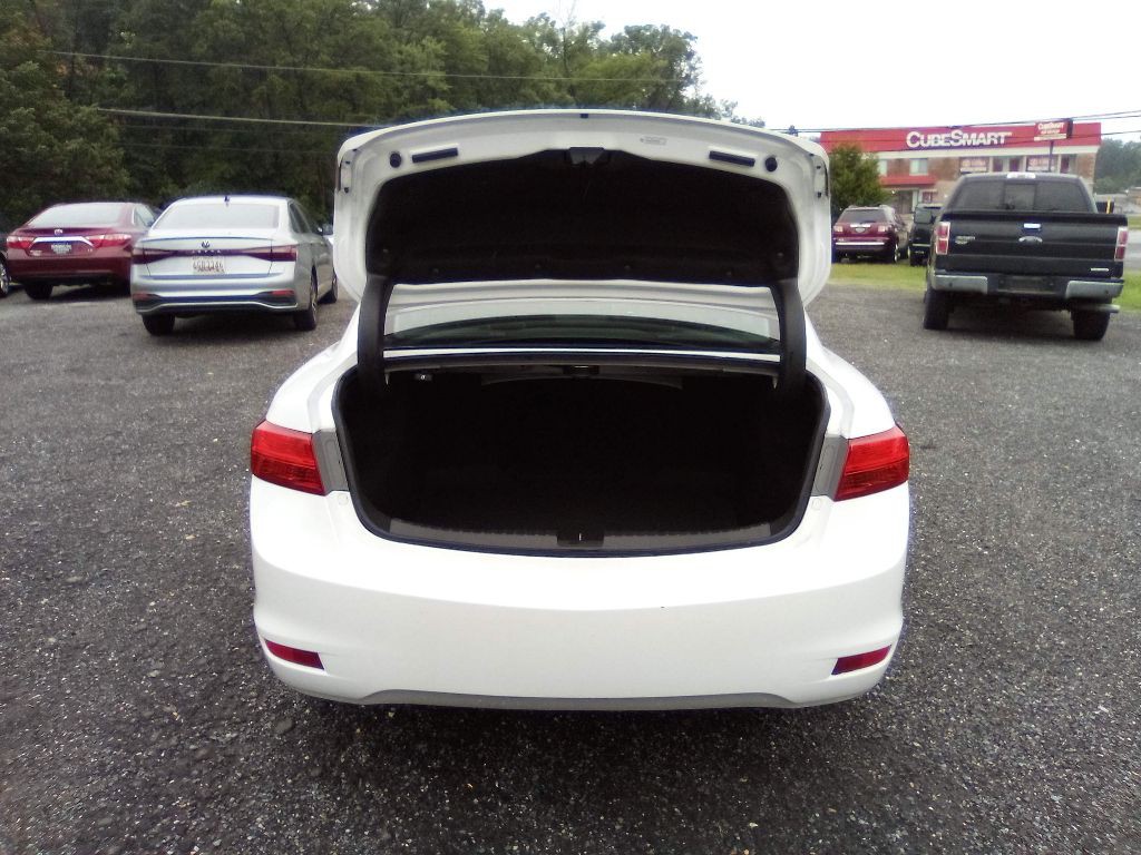 2014 Acura ILX Image 17