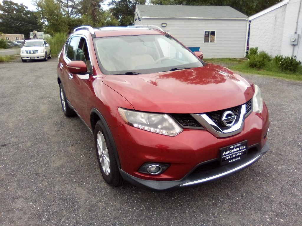 2015 Nissan Rogue Image 2