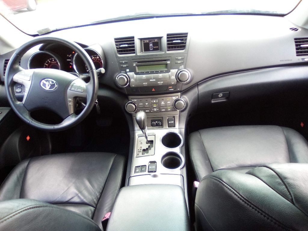 2009 Toyota Highlander Image 19