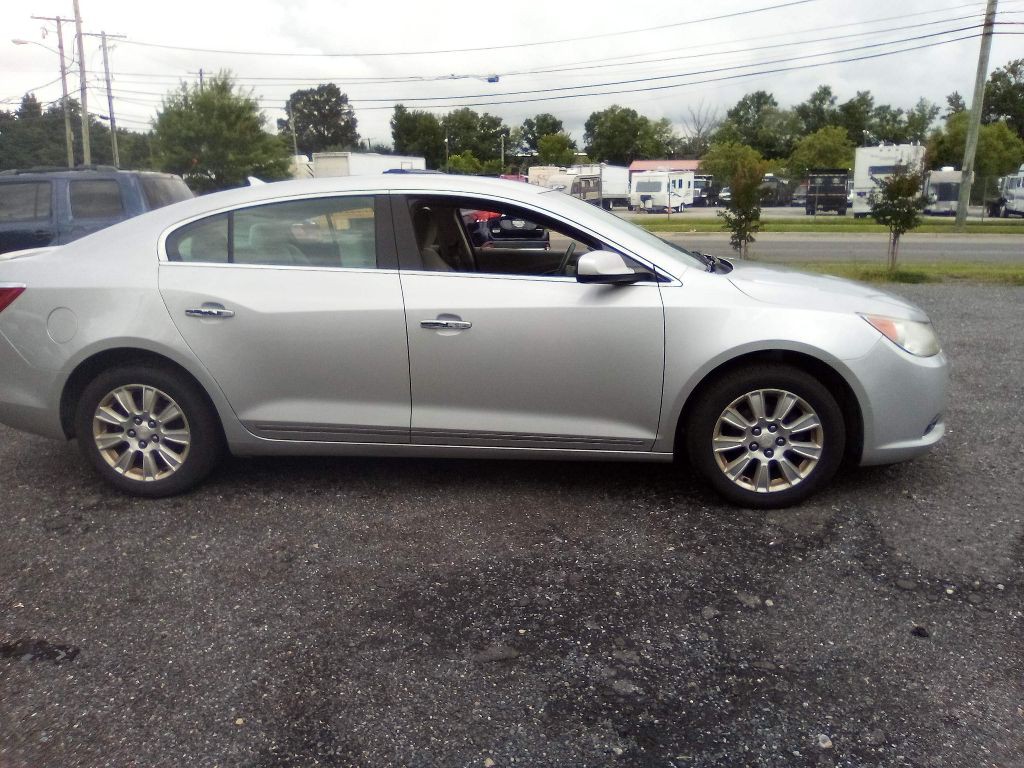 2013 Buick Lacrosse Image 3