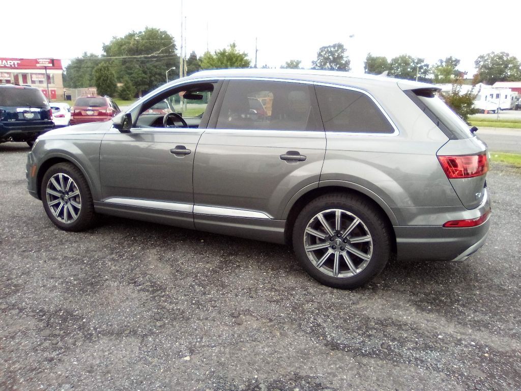 2017 Audi Q7 Image 5