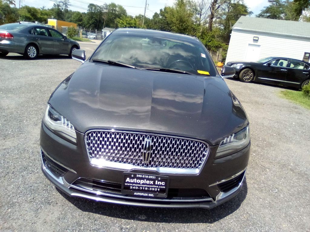 2017 Lincoln MKZ Image 3