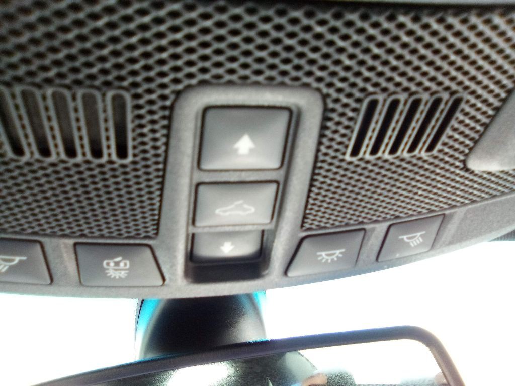 2017 Lincoln MKZ Image 23