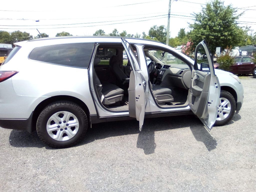 2016 Chevrolet Traverse Image 12