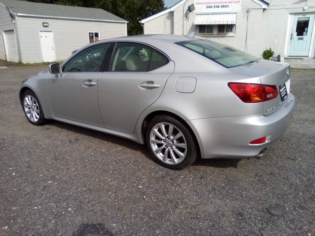 2008 Lexus IS Image 3